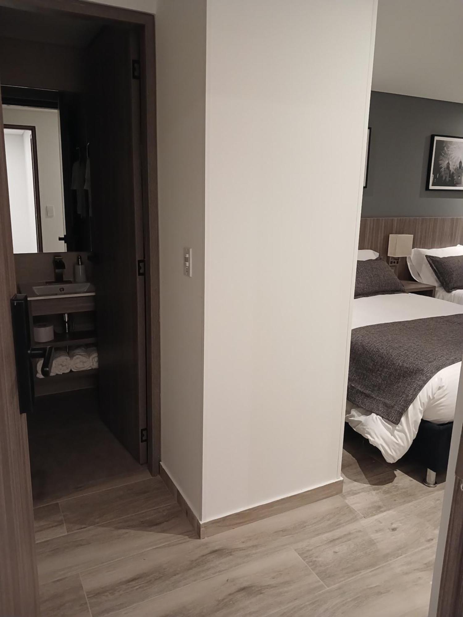 Hotel Santino Jenesano Ngoại thất bức ảnh